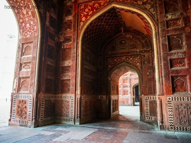 Kandhari Begum Tomb next to the Taj Mahal Kandhari Begum Tomb next to the Taj Mahal