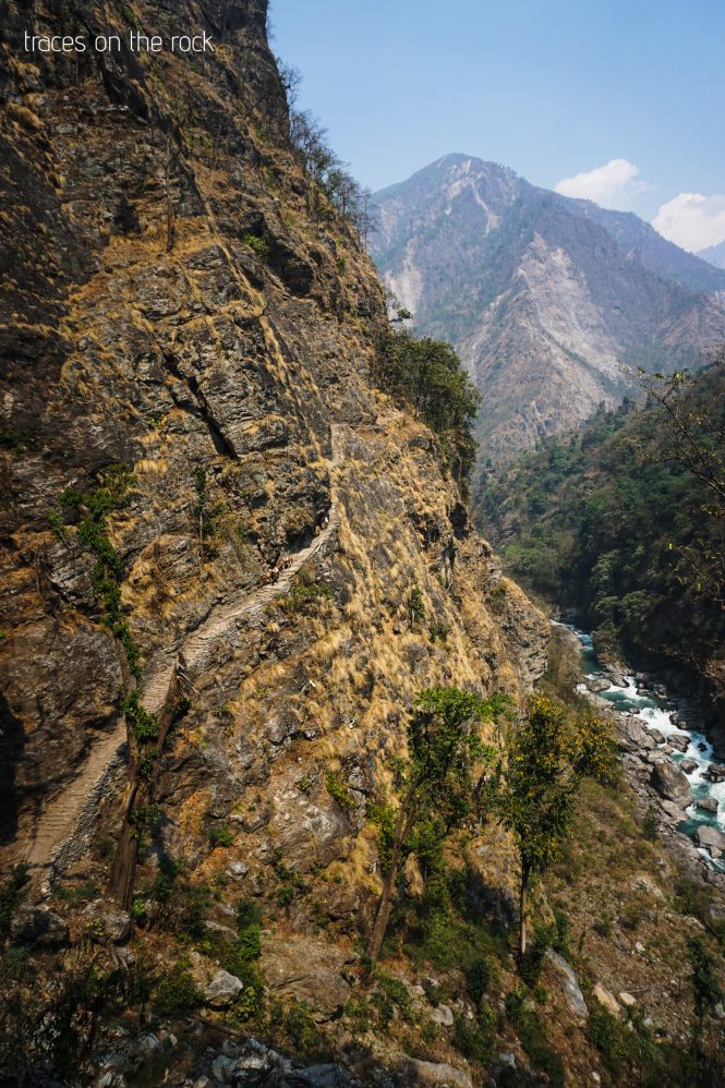 Manaslu Trek - Trek between Arketh Bazaar and Lapubesi Manaslu Trek - Trek between Arketh Bazaar and Lapubesi