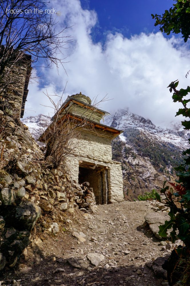 Manaslu Trek - Trek from Namrung to Lho Manaslu Trek - Trek from Namrung to Lho