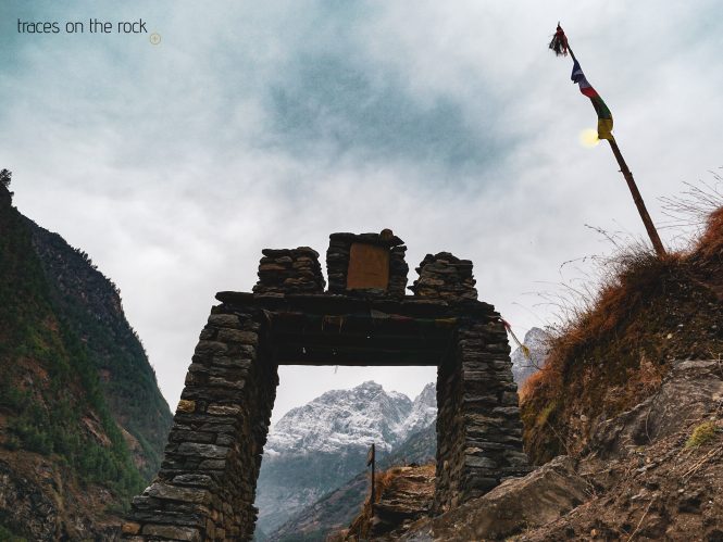 Manaslu Trek - Trek from Deng to Namrung Manaslu Trek - Trek from Deng to Namrung